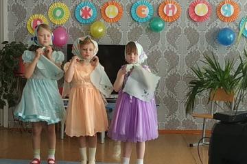 Праздничный концерт " С ДНЕМ РОЖДЕНИЯ,МИЛЫЙ ДОМ!"